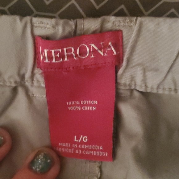 Merona Capris - Picture 2 of 6